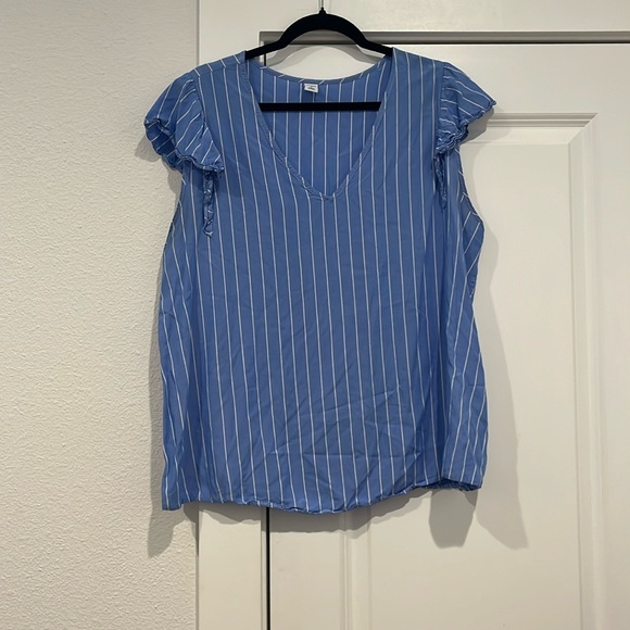 Old Navy Tops - Old navy blue and white striped top